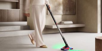 Dyson (ダイソン) Cyclone V10 Fluffy スティッククリーナー