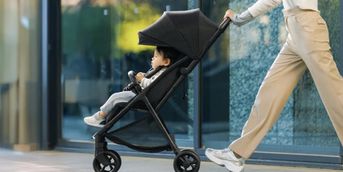 Aprica ハイローベッド&チェア ユラリズム オート ライト 幅53.5×奥行