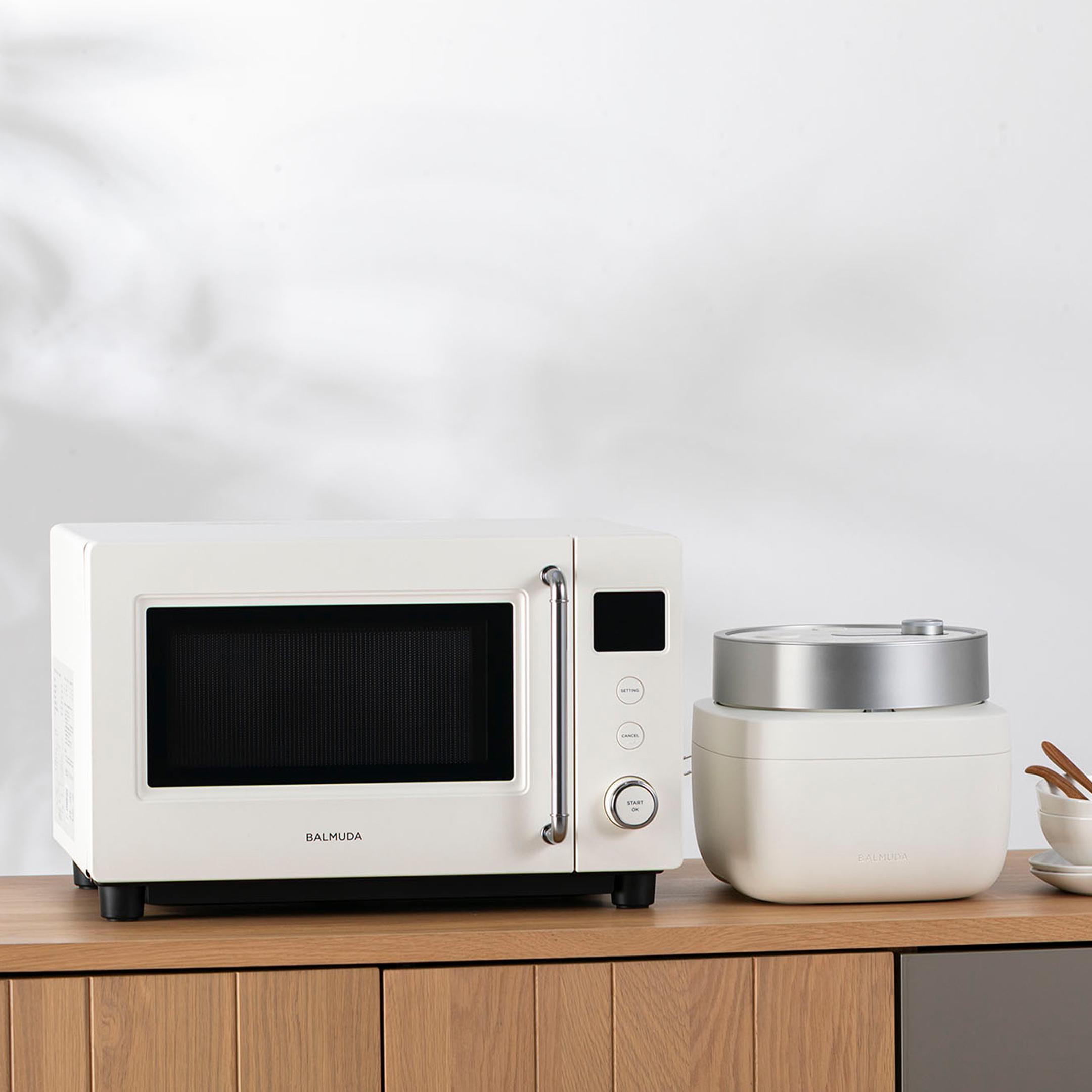 BALMUDA】キッチン家電2点セット 炊飯器+単機能電子レンジのレンタル