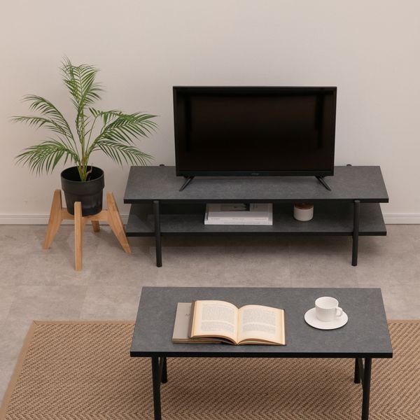 テレビ周りのブラックインテリアセット