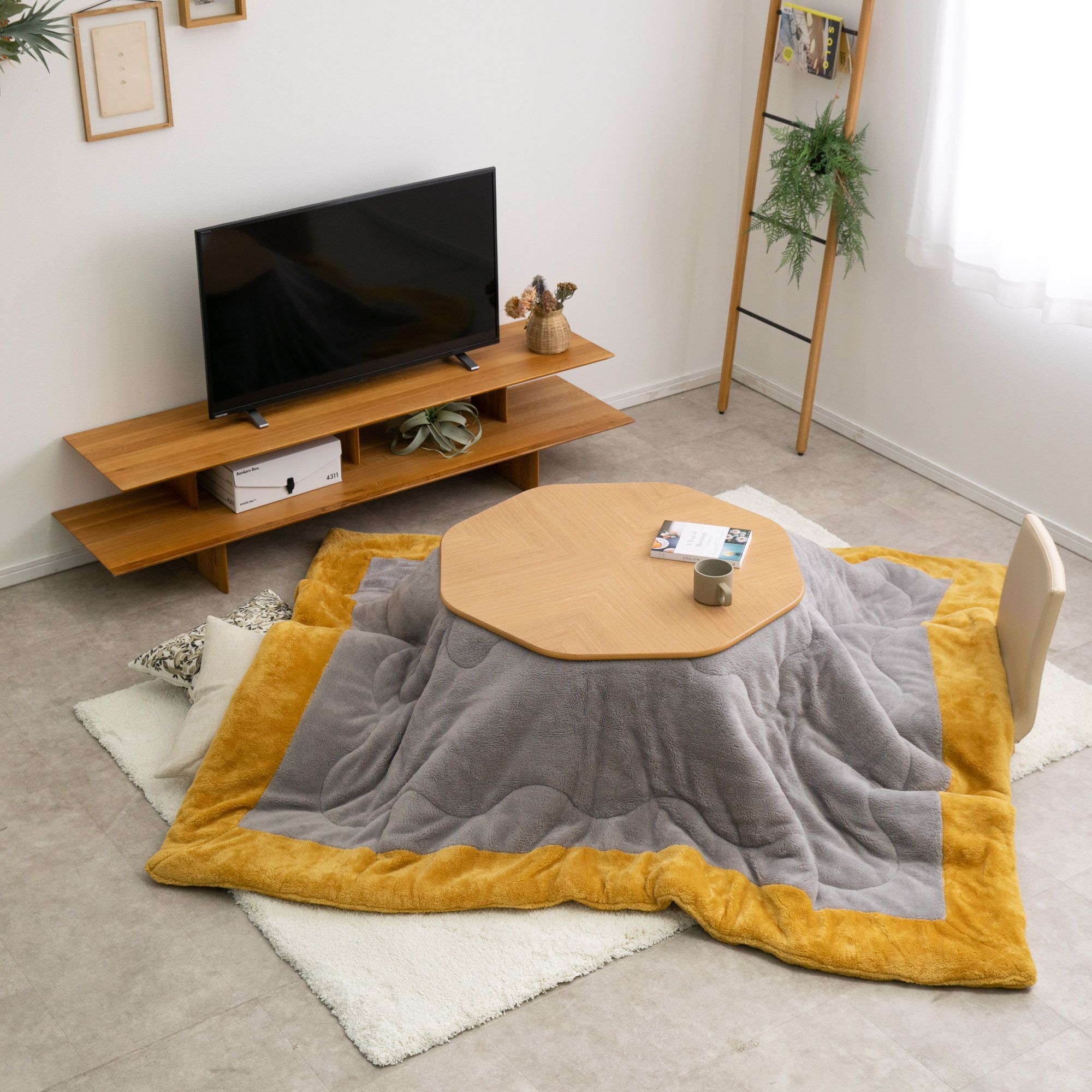 こたつテーブルでおしゃれにコーディネートした部屋