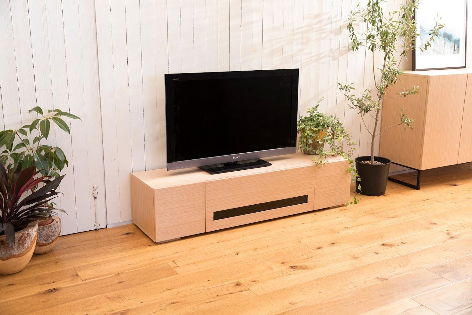 テレビボード