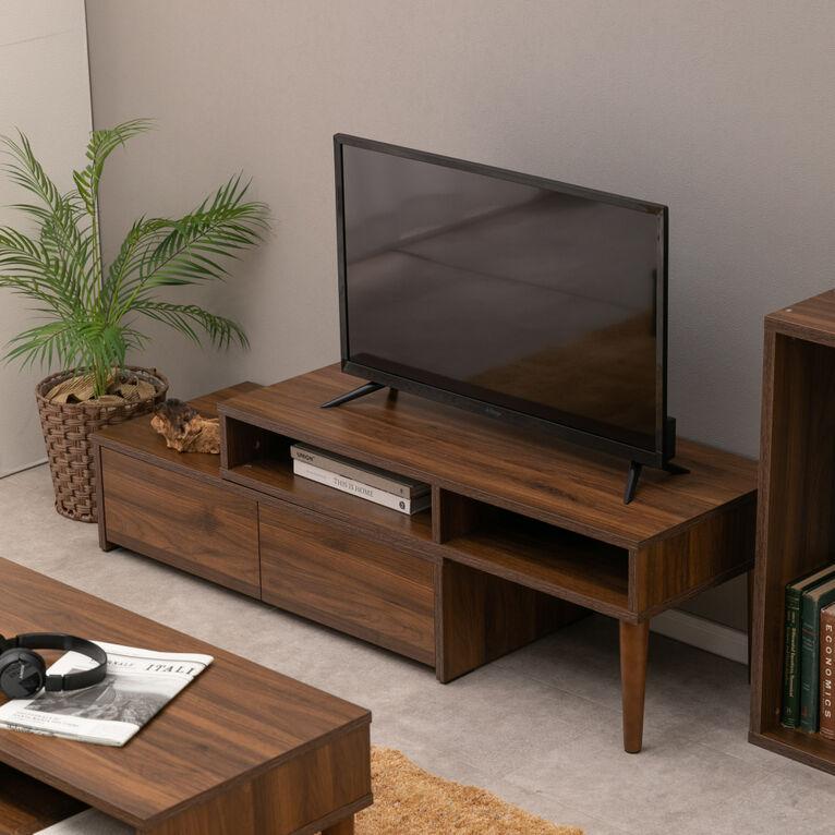 テレビ周りのインテリでくつろぎ空間を