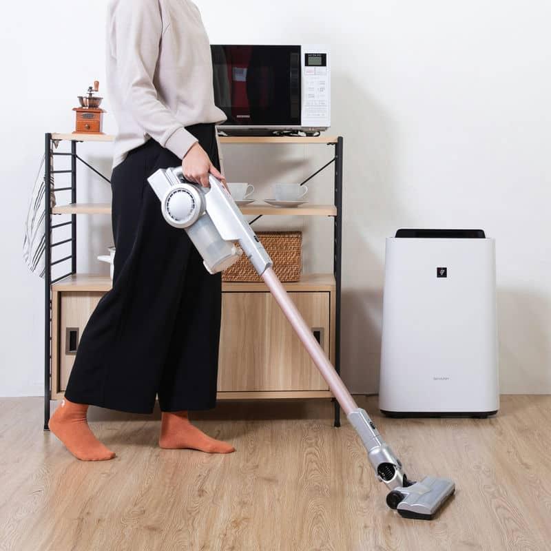 圧迫感を与えないシンプルな加湿器