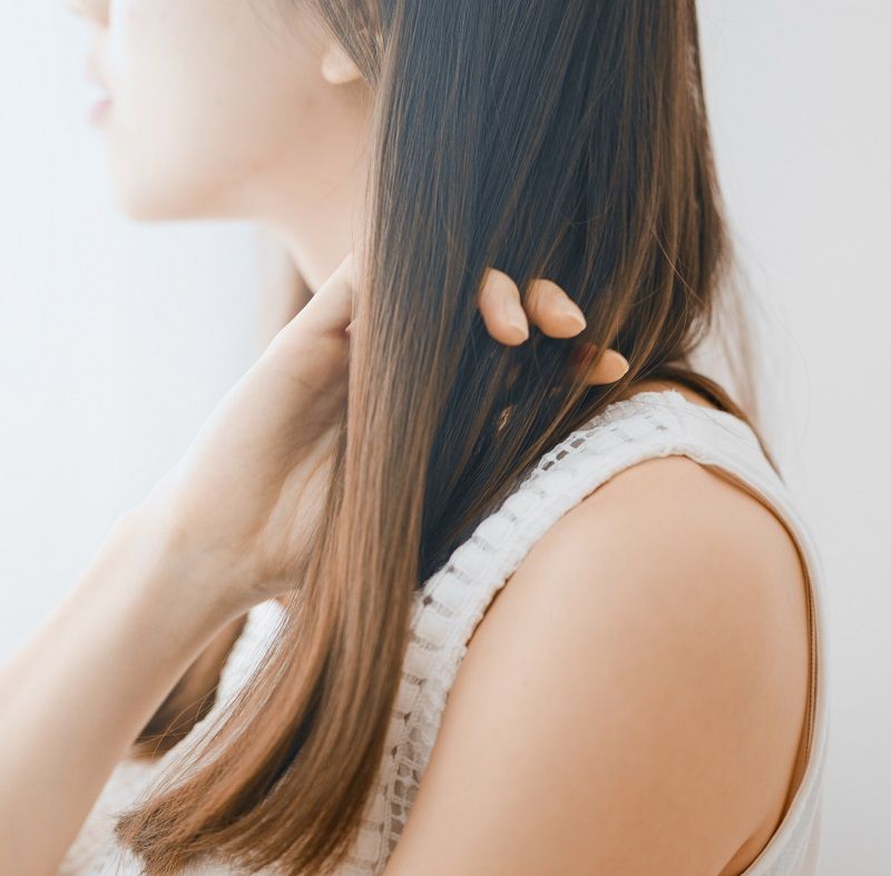 使えば使うほど髪が綺麗になるドライヤーを使って髪質改善した人