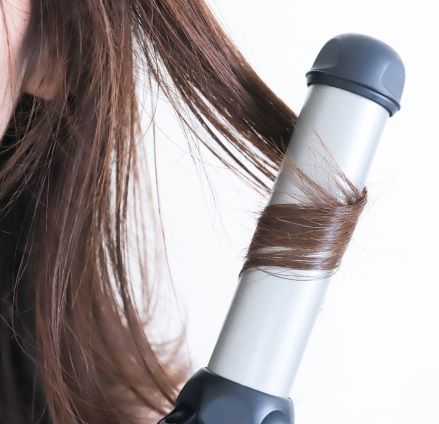 ヘアアイロンで痛まない 髪の毛へ