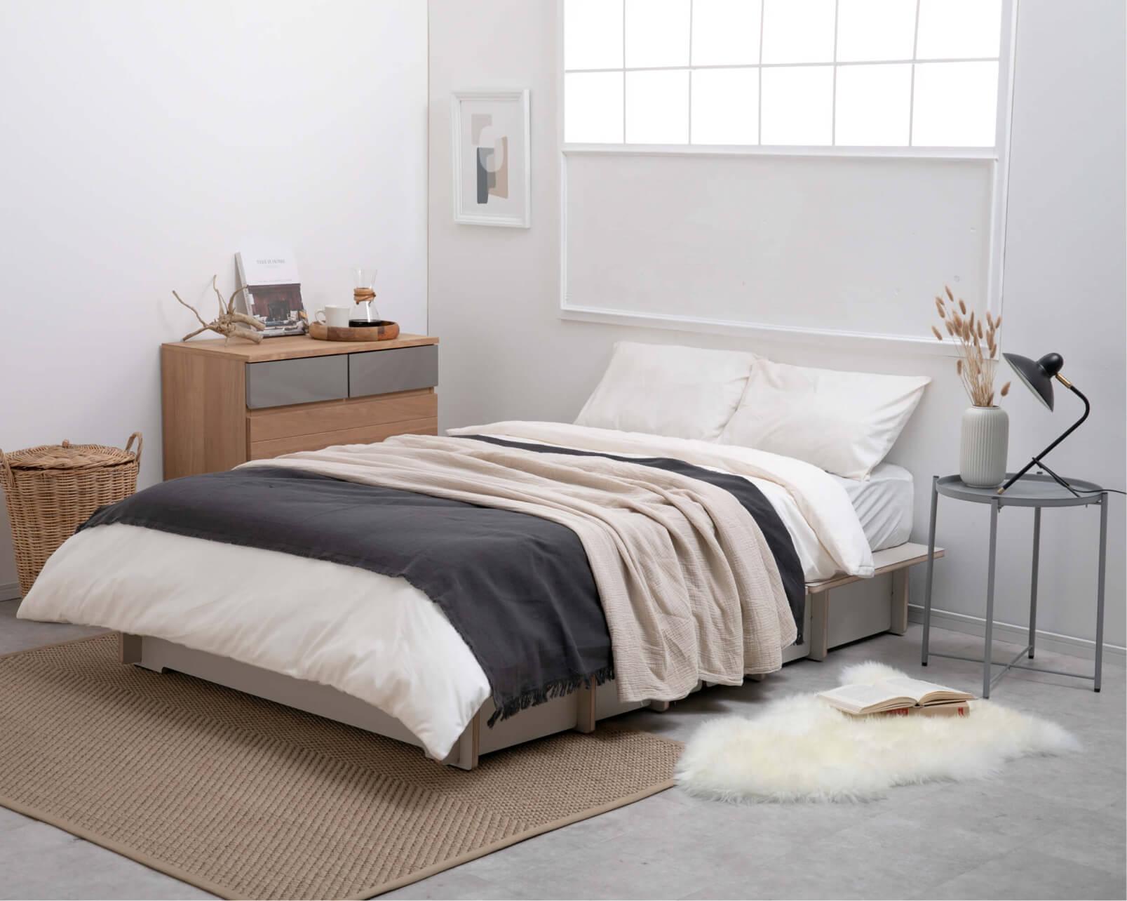 ナチュラルモダンなベッドルーム