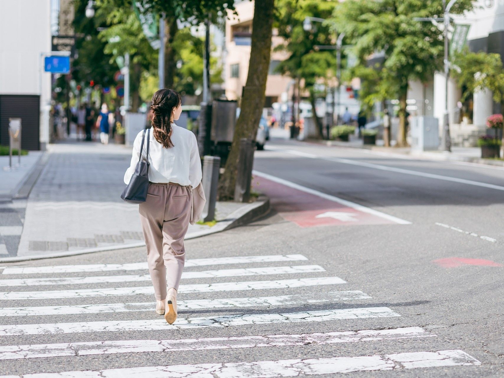テレワークと出社している人の運動量の違い