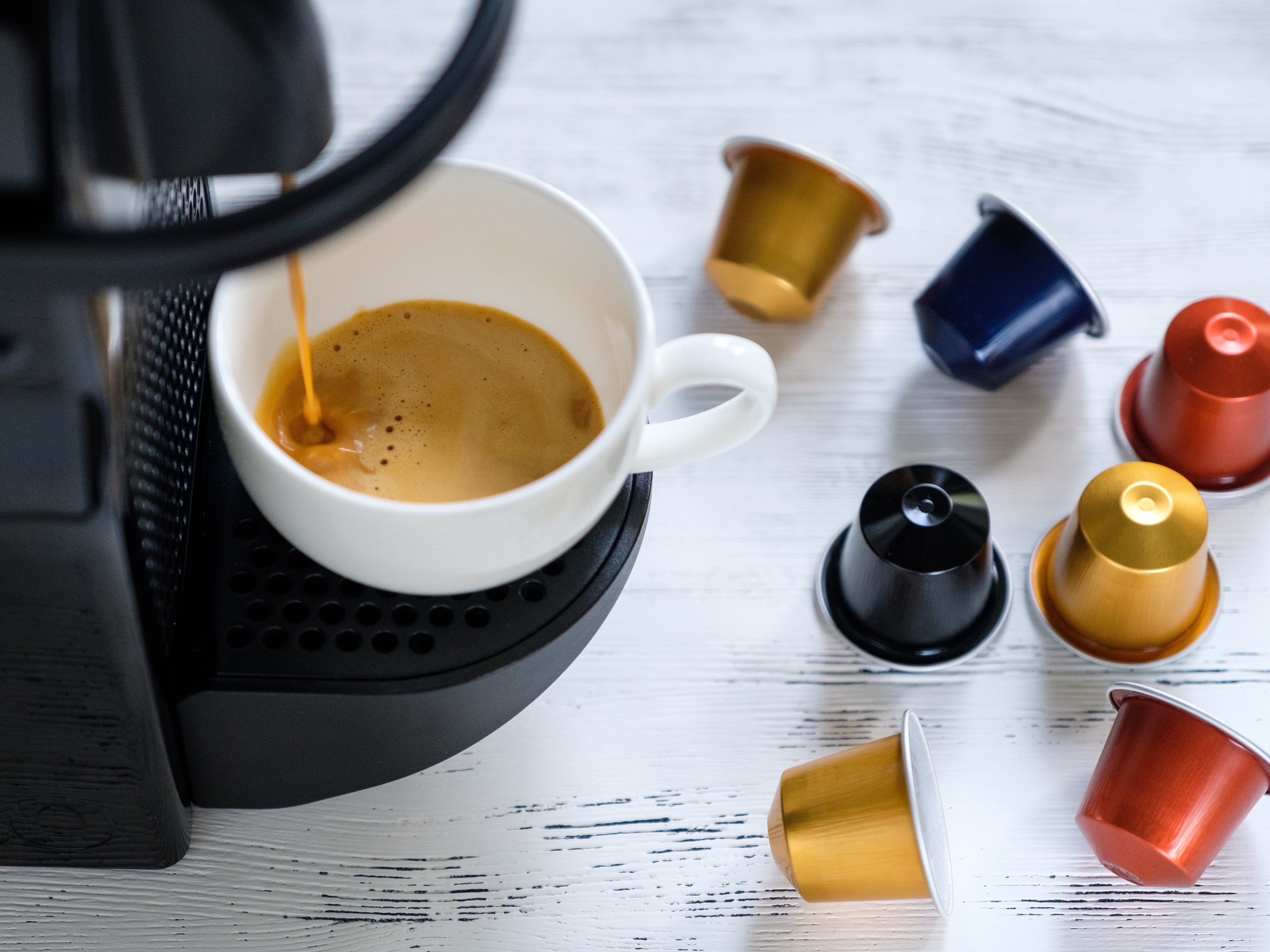 コーヒーメーカーおしゃれなカプセル式