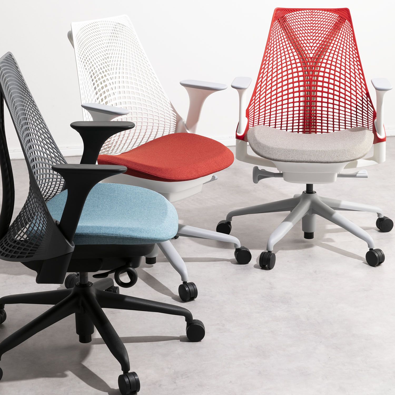 創業100周年を迎えた歴史あるアメリカのインテリアメーカー　HermanMiller（ハーマンミラー）