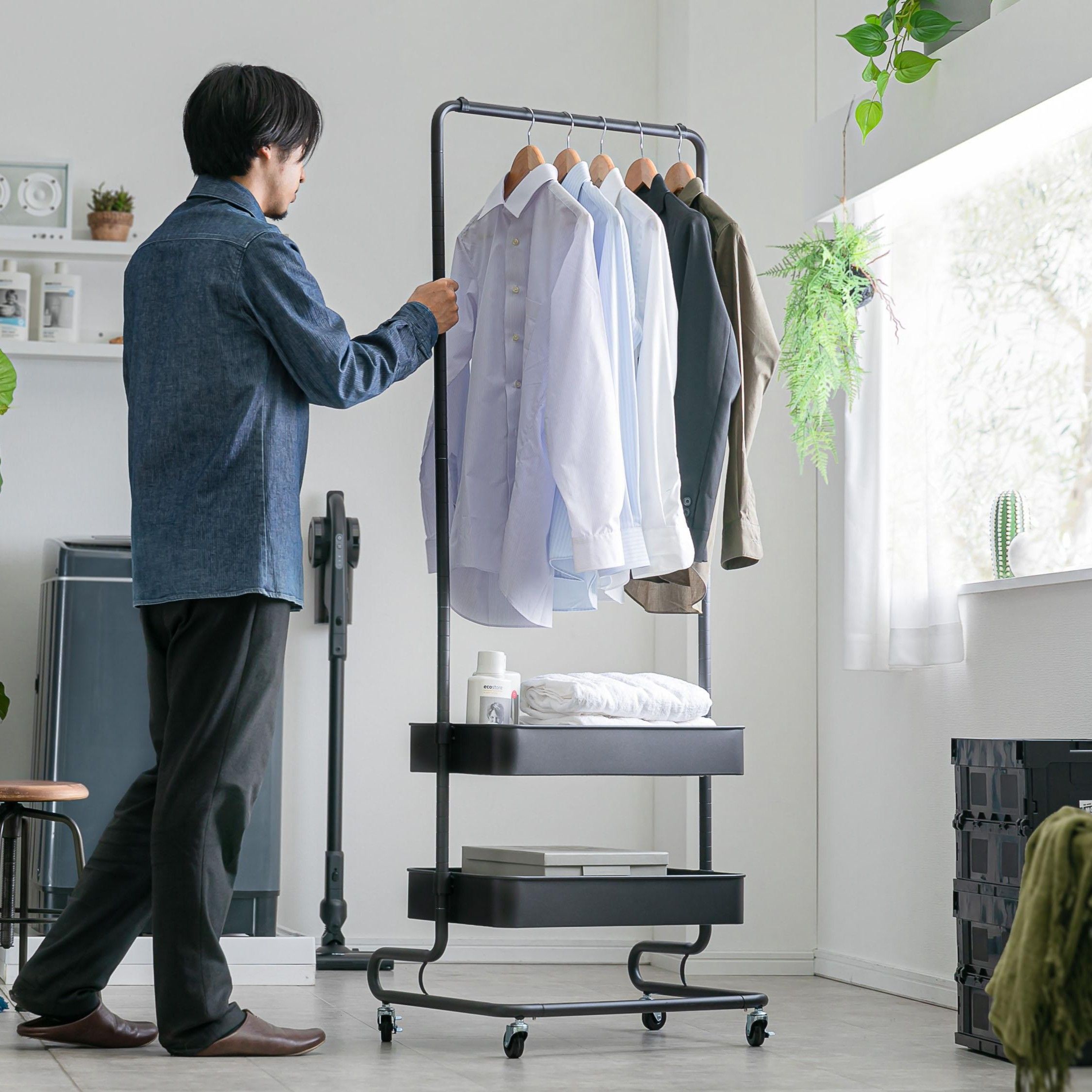 快適なランドリールームは「収納」を運ぶ男