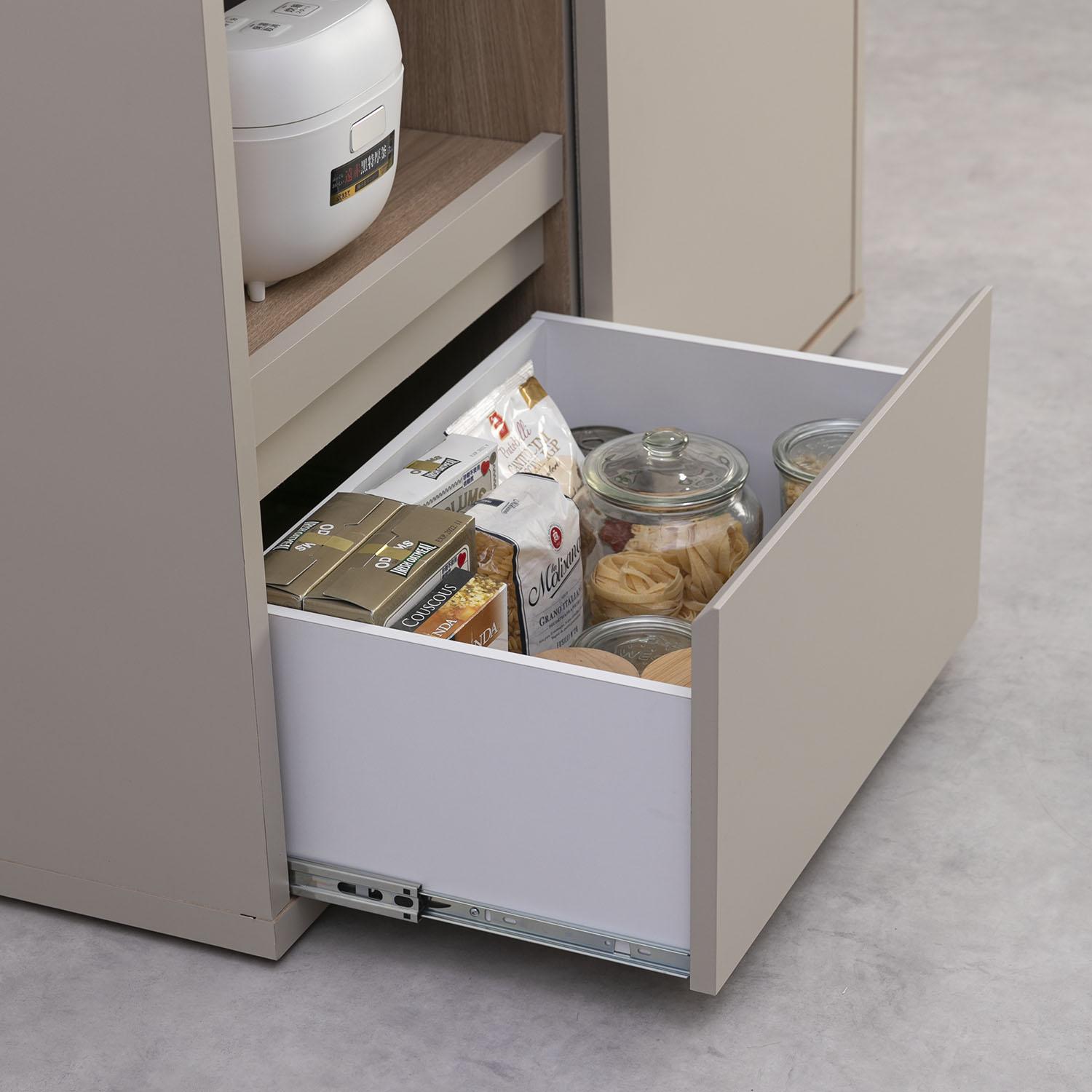 狭いキッチンにおすすめの家電置き場や食器収納