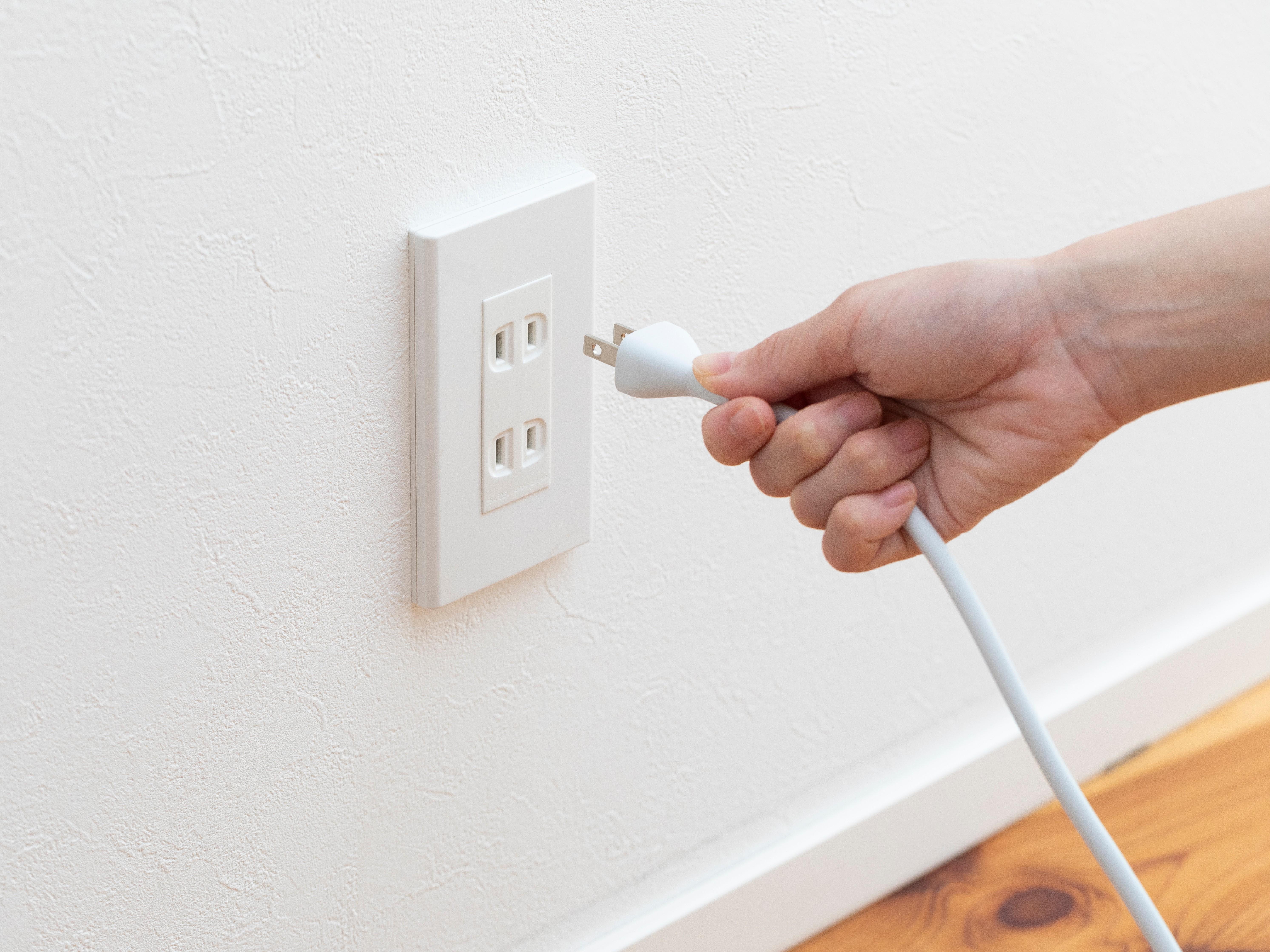 冷蔵庫を動かした後に電源を入れるタイミング