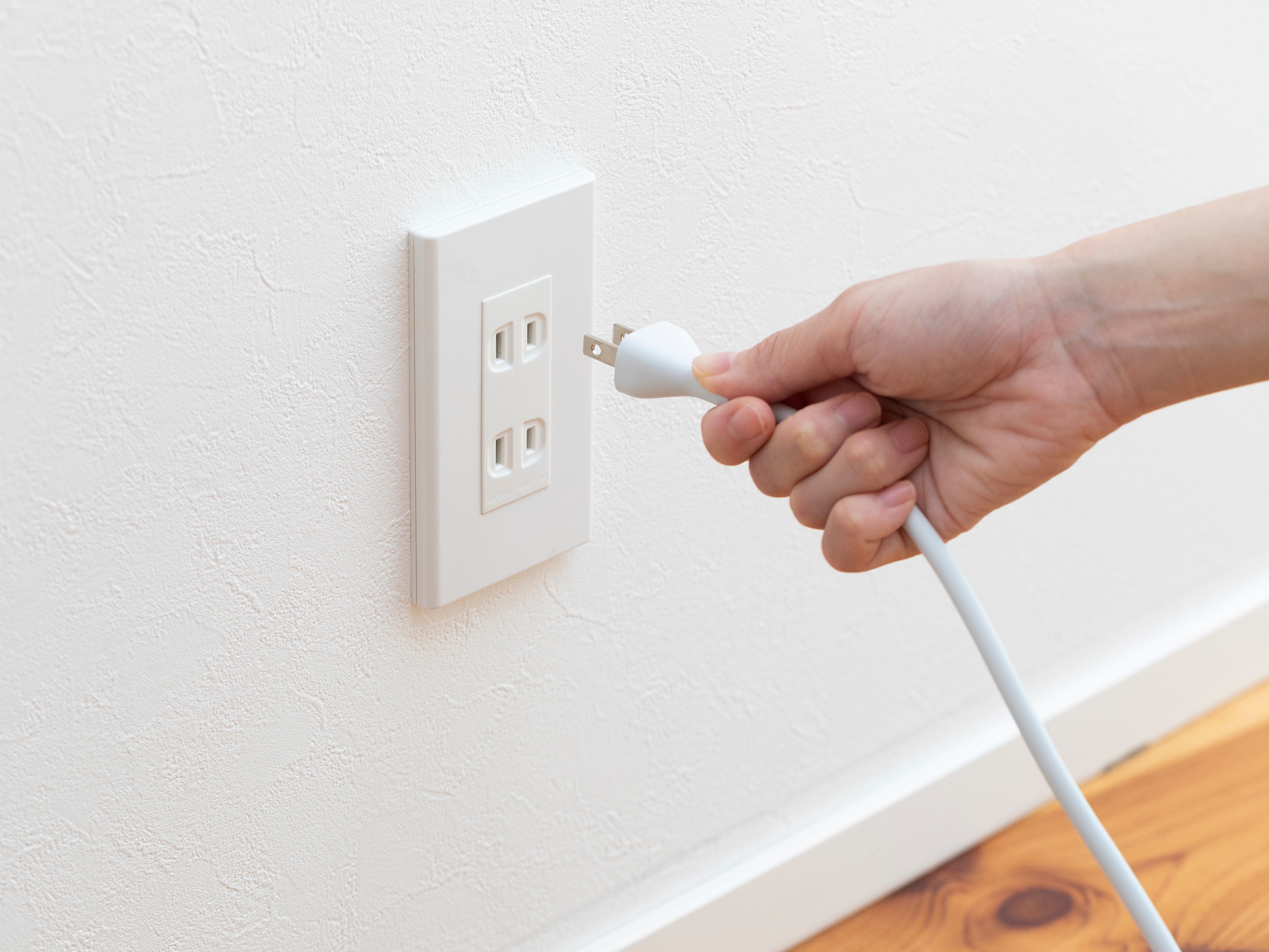 冷蔵庫を動かした後に電源を入れるタイミング