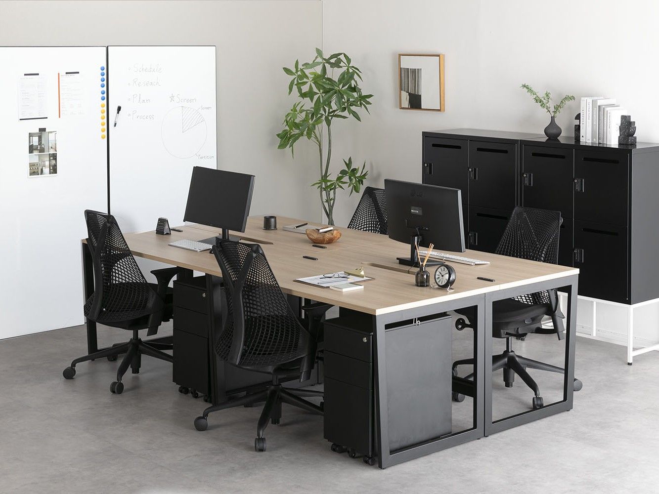 家具のレンタル・サブスククラスビズでエルゴノミクスチェアをレンタルしたオフィス