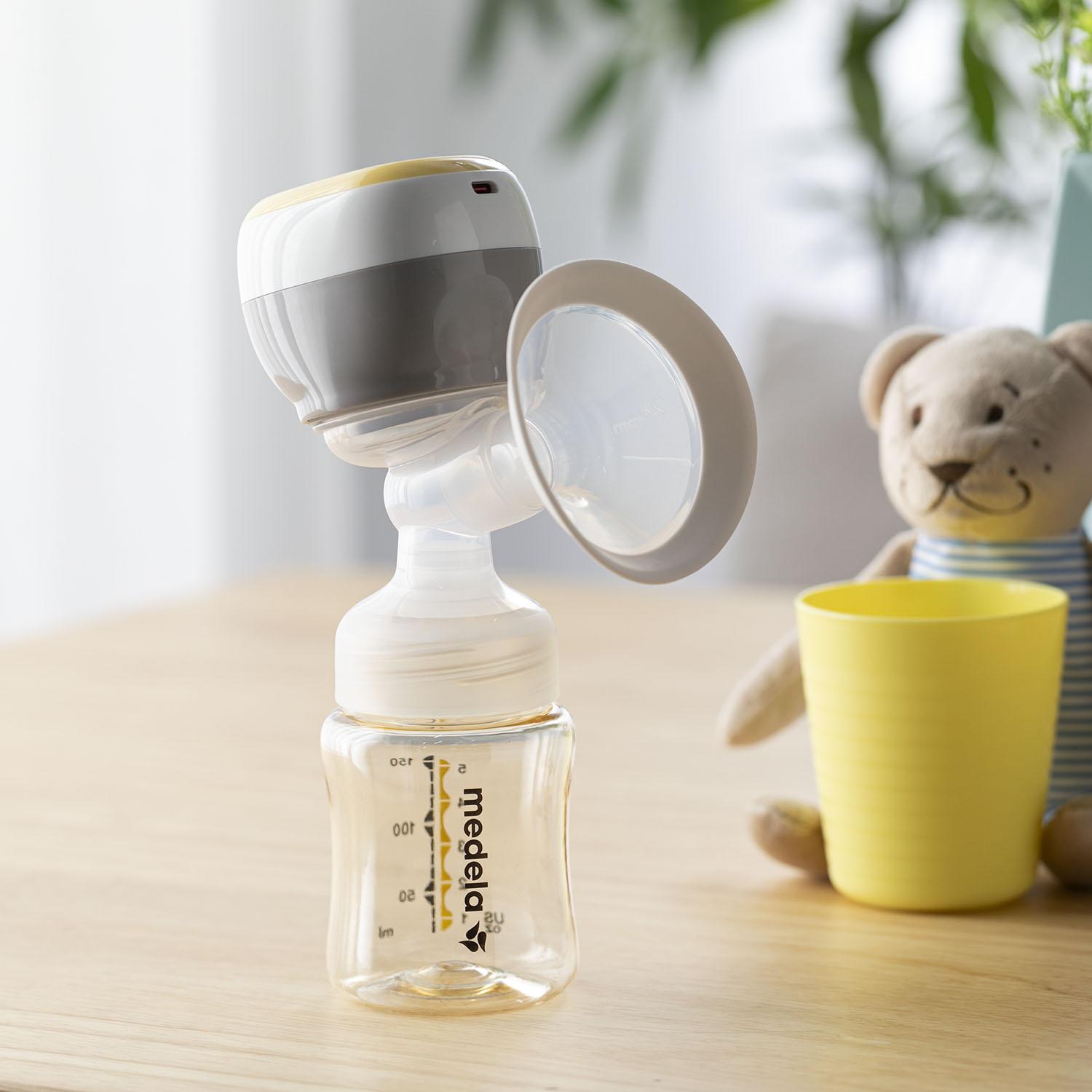 medela 電動さく乳器 メデライージー