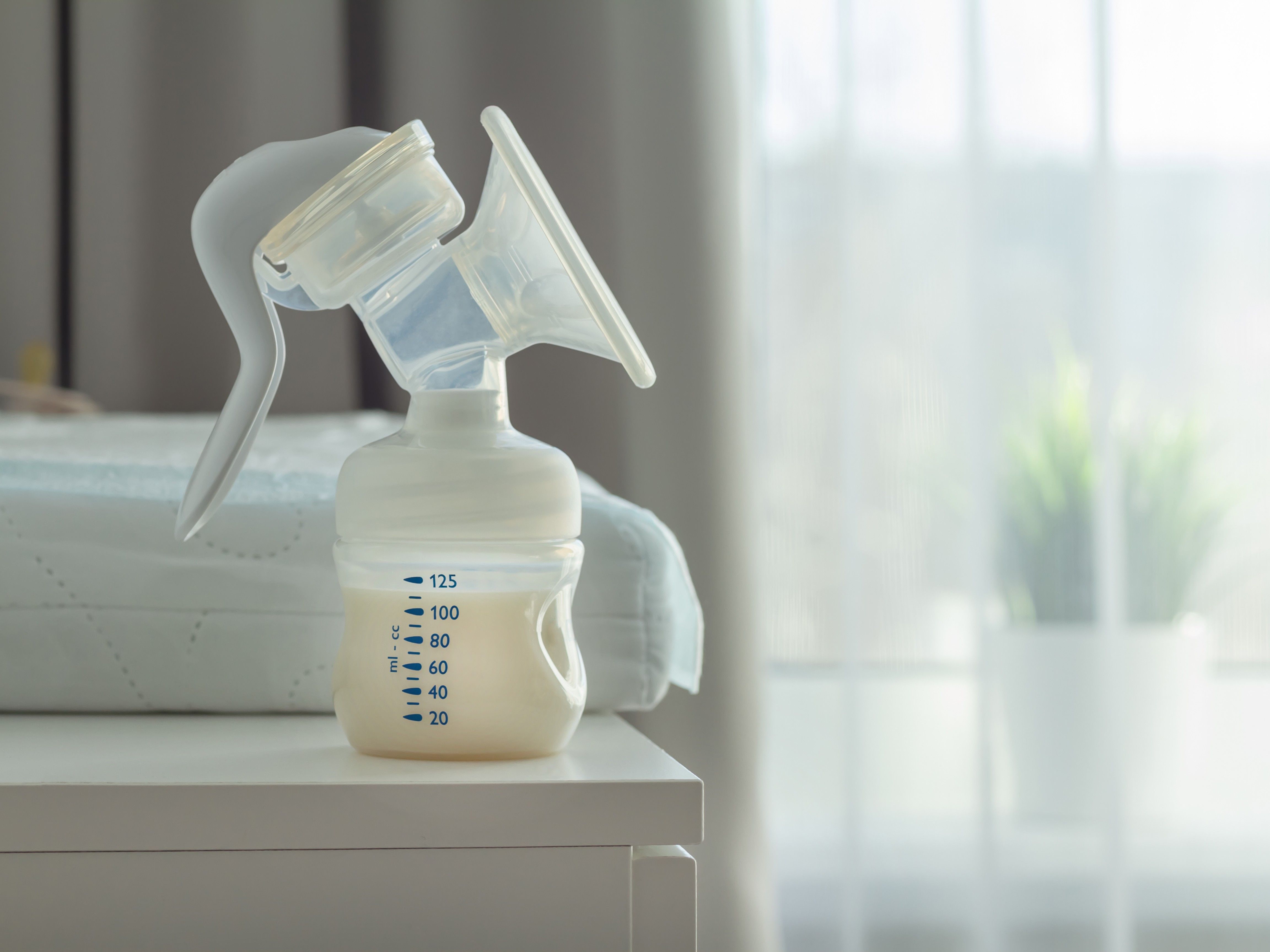 必要な期間が短い搾乳機は、レンタル・サブスクが便利