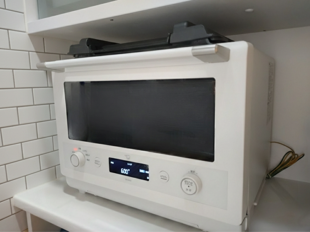 自宅のエブリノES-GX26が置かれたカップボード