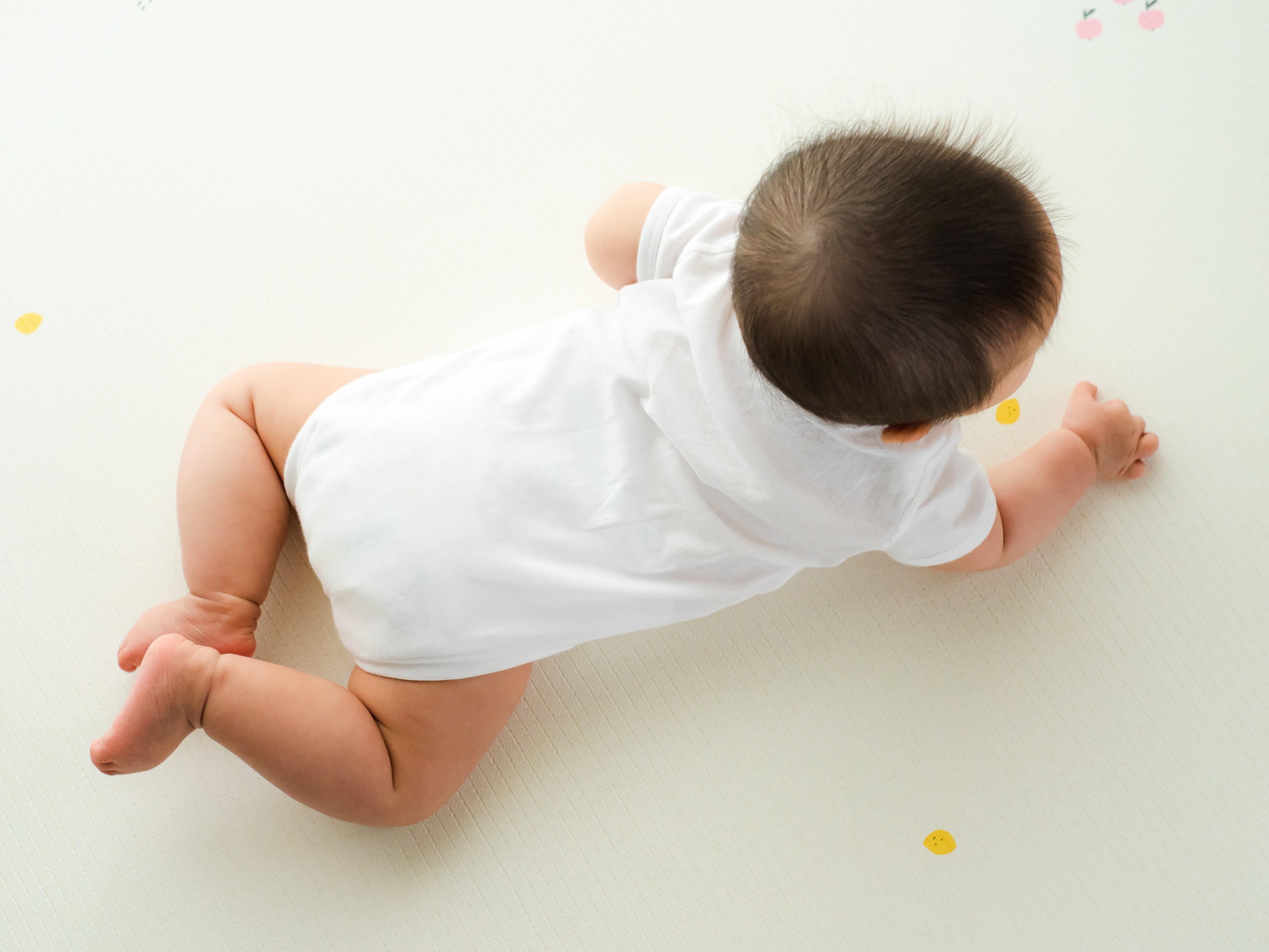 スウィング機能が活躍するのは「寝返り前」まで