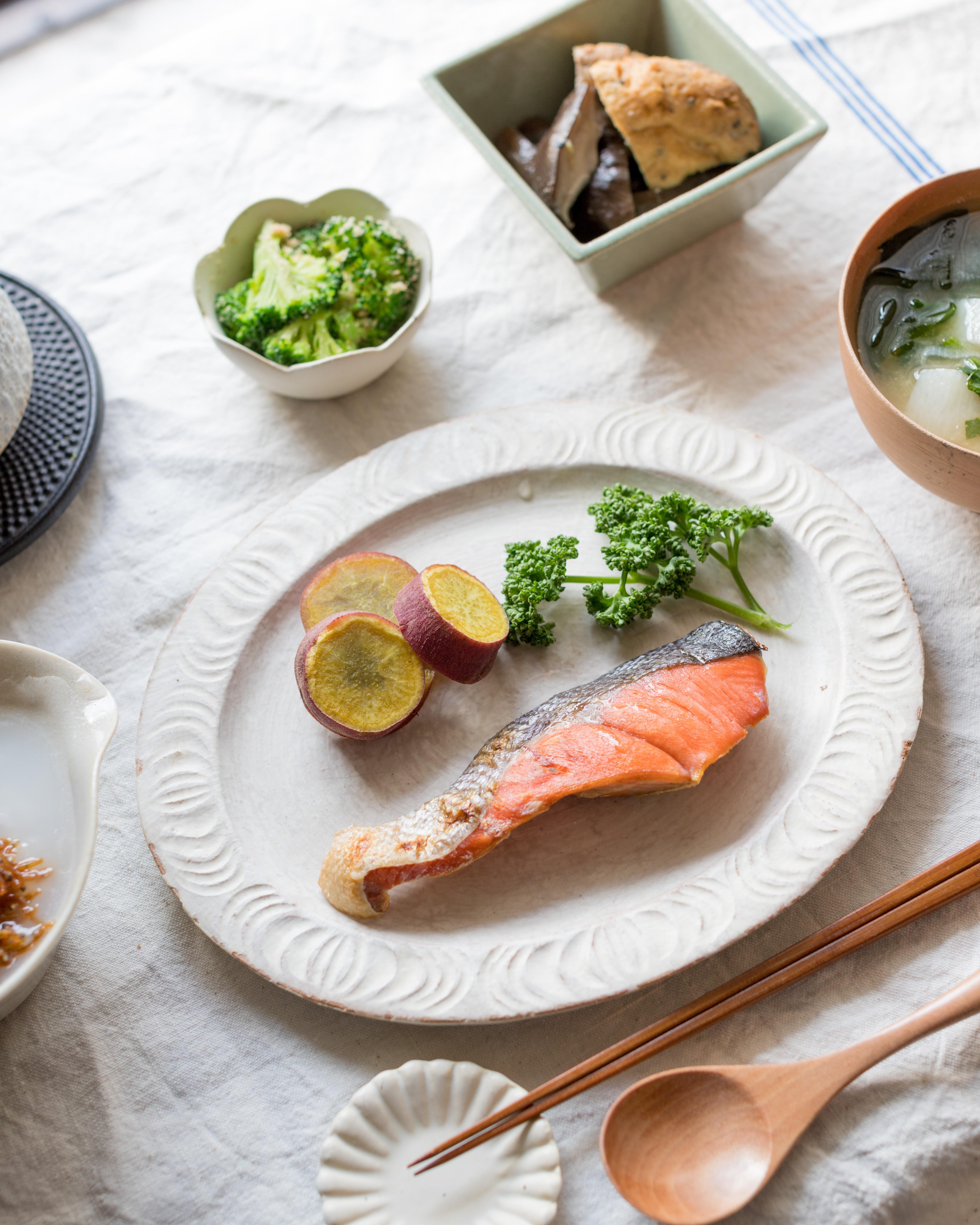 レンジでラクに、臭いを気にせず、美味しい焼き魚を楽しもう