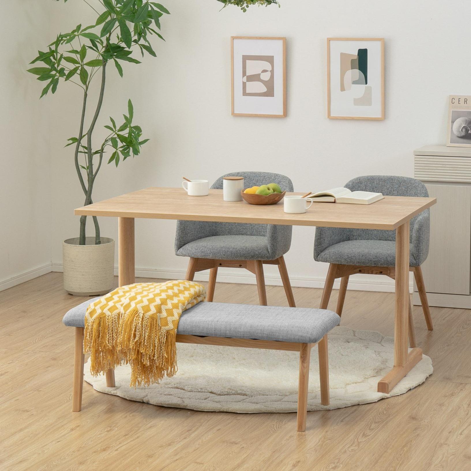 ベンチソファを選ぶときおすすめしたいのが「家具のレンタル・サブスク」