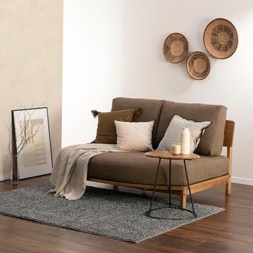 nora. マナー ソファ