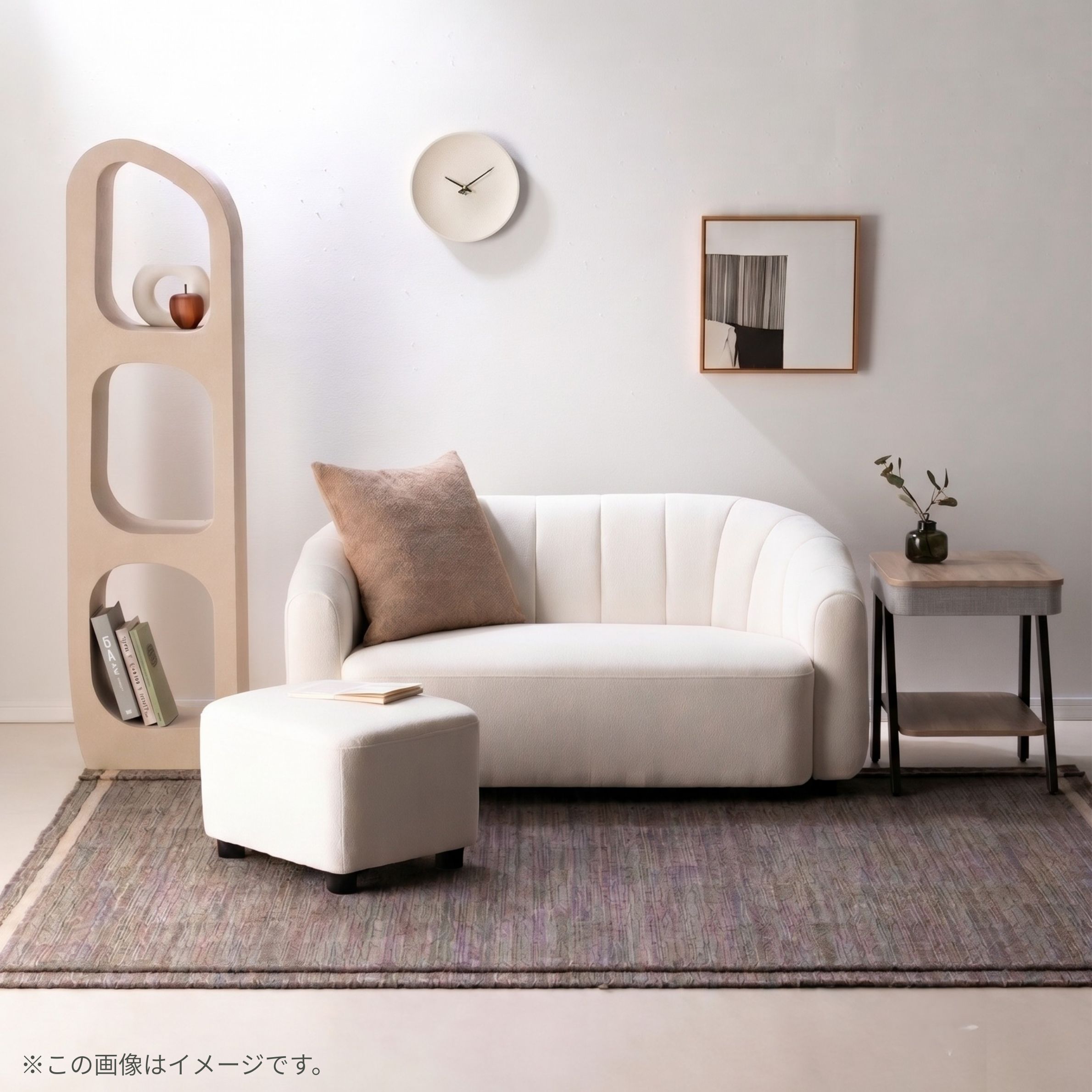 壁掛けにおしゃれな陶器の時計　form ウォールクロックのベージュ