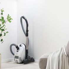 Miele キャニスター掃除機(紙パック式) エントリーモデル C1 SCAO 3 W
