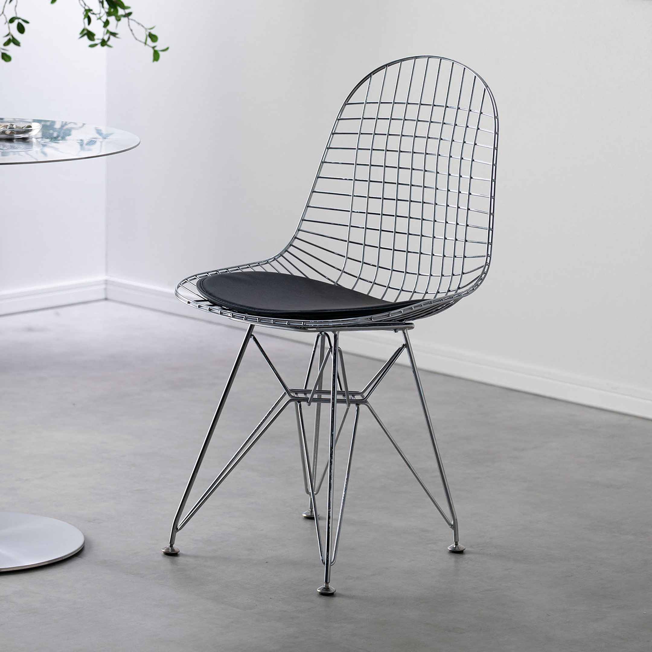moda en casa チューリップ チェア 幅58×奥行60×高さ82cm moda en casa