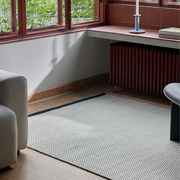 HAY BIAS RUG TINT