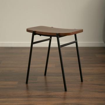 NOWHERE LIKE HOME カペル スツール