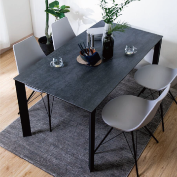 グラナダ ダイニングテーブル