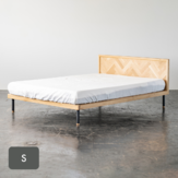 NOWHERE LIKE HOME ユニック ヘリンボーン ベッドフレーム シングル