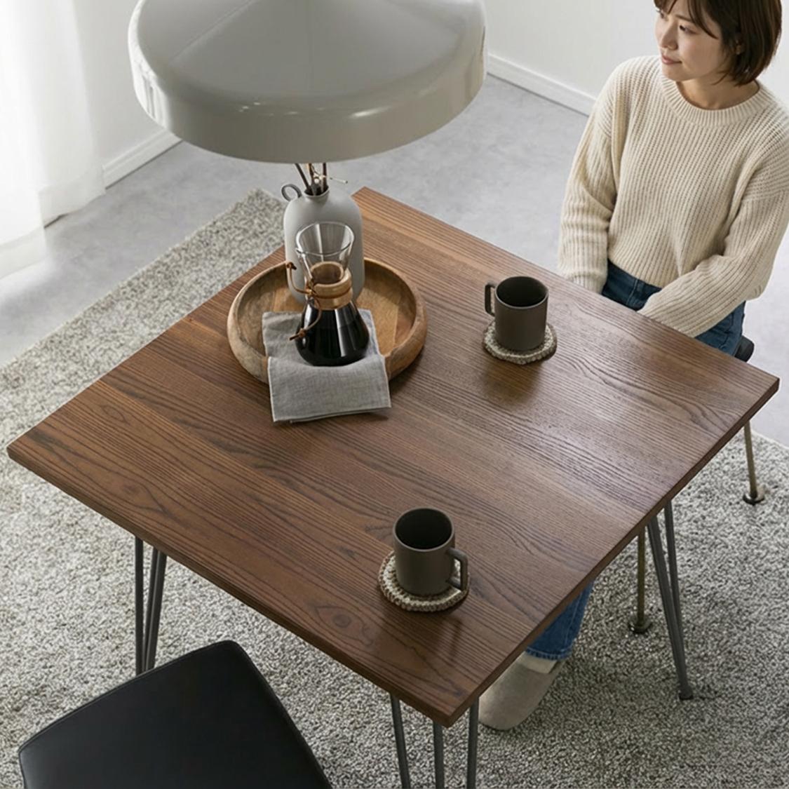 GART 1290 ダイニングテーブル 幅80×奥行80×高さ73cmのレンタル