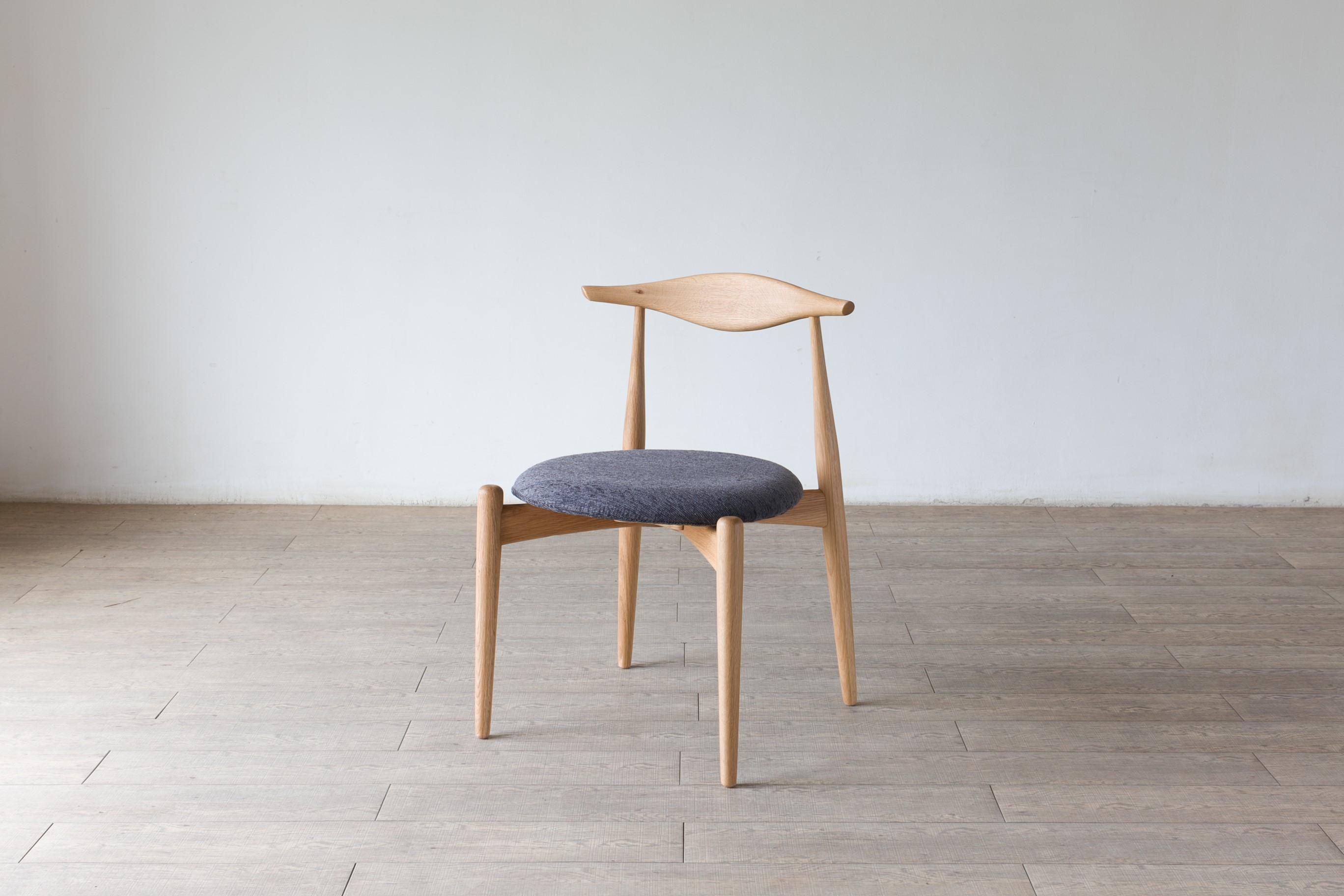 リップ チェア W53×D47.5×H73cmのレンタル・サブスク・通販：CLAS