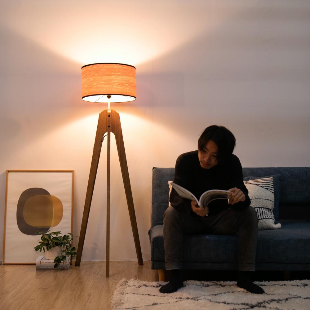 ロレンツ フロアライト フロアランプのレンタル・サブスク・通販