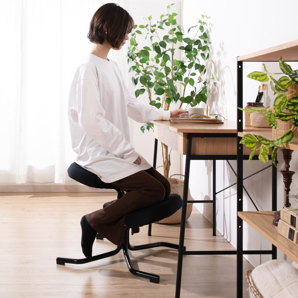 ⚫️美品⚫️ バランスチェア 2026年分予約販売】ラクに姿勢がよくなる椅子｜バランス イージー