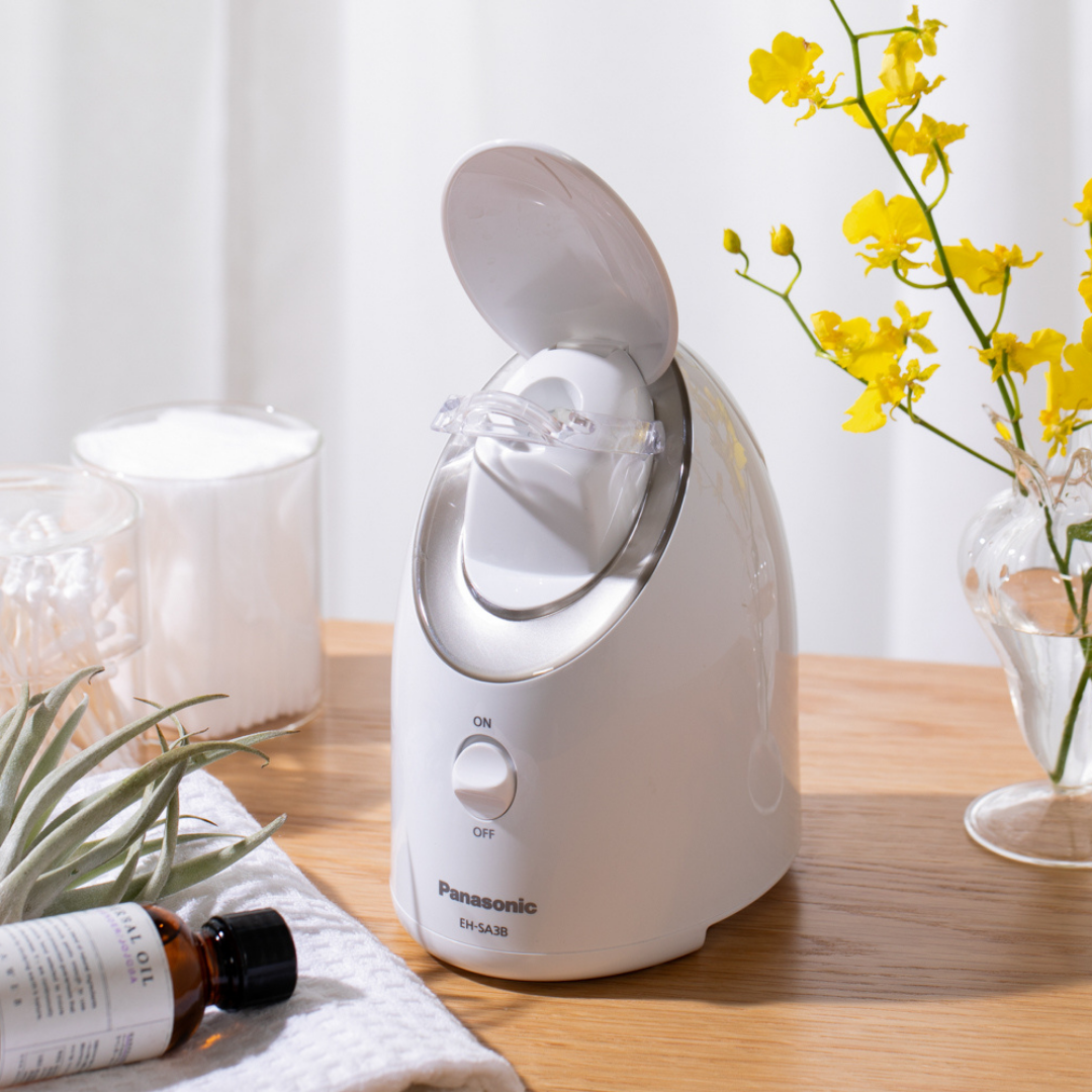 美顔ローラー の効果を高めるPanasonic スチーマー ナノケア コンパクト