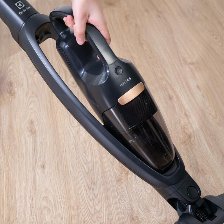 Electrolux Well Q6 スティッククリーナー W25.8×D14×H110.5cm 