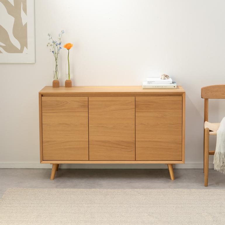 仕切りにもおしゃれな　form メティ キャビネット