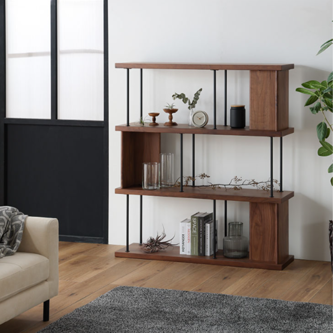 オブジェのように本を飾る　NOWHERE LIKE HOME デリック シェルフ