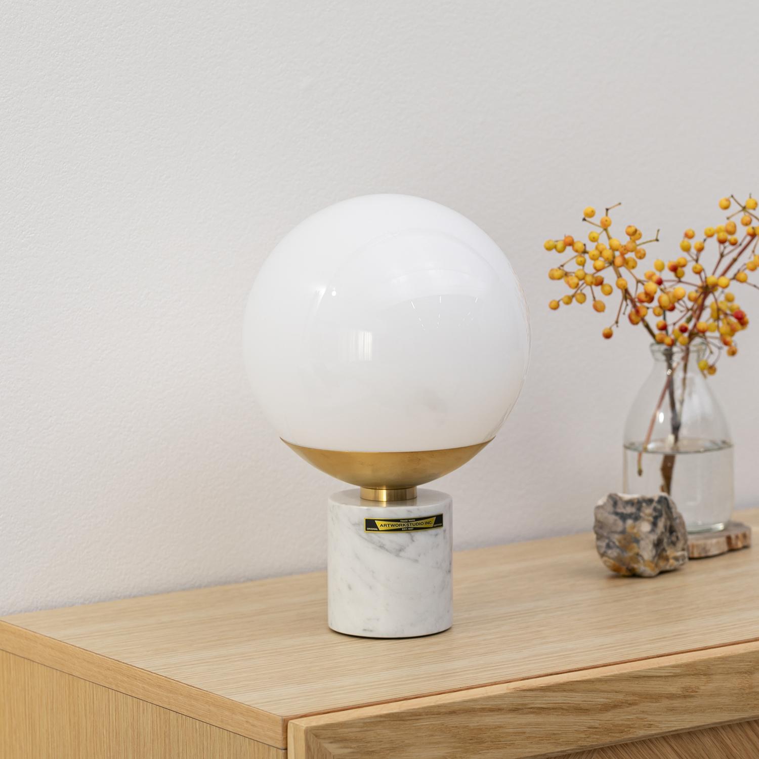 ARTWORKSTUDIO グルーブ テーブルランプ 直径20×高さ30㎝ ART