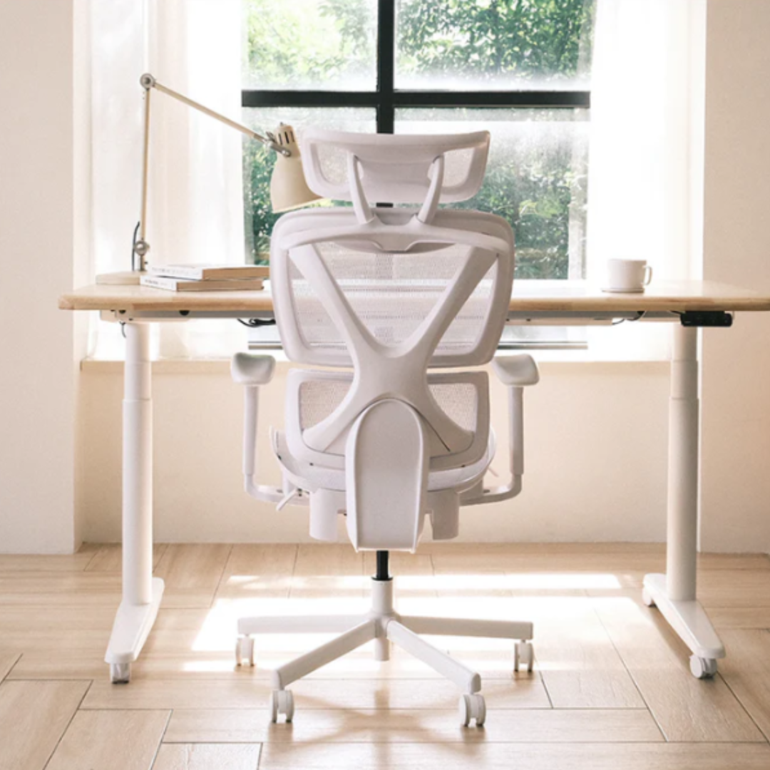 日本人の体に合う設計のエルゴノミクスチェア　COFO Chair Pro