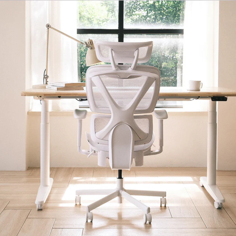 COFO Chair Pro 幅66×奥行68×高さ115㎝のレンタル・サブスク・通販：CLAS