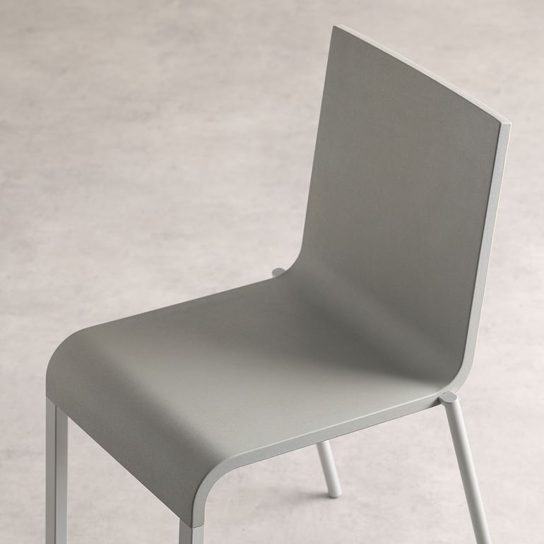 vitra 03 Chair 幅43.5×奥行52.5×高さ79cm Vitra / ヴィトラのレンタル