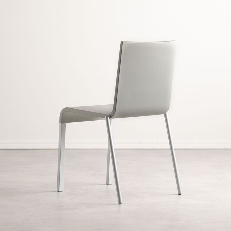vitra 03 Chair 幅43.5×奥行52.5×高さ79cm Vitra / ヴィトラのレンタル
