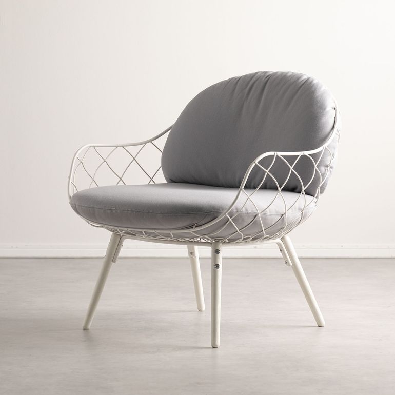 MAGIS PINA LOW CHAIR 幅78×奥行75×高さ80㎝ magis｜【公式】CLAS