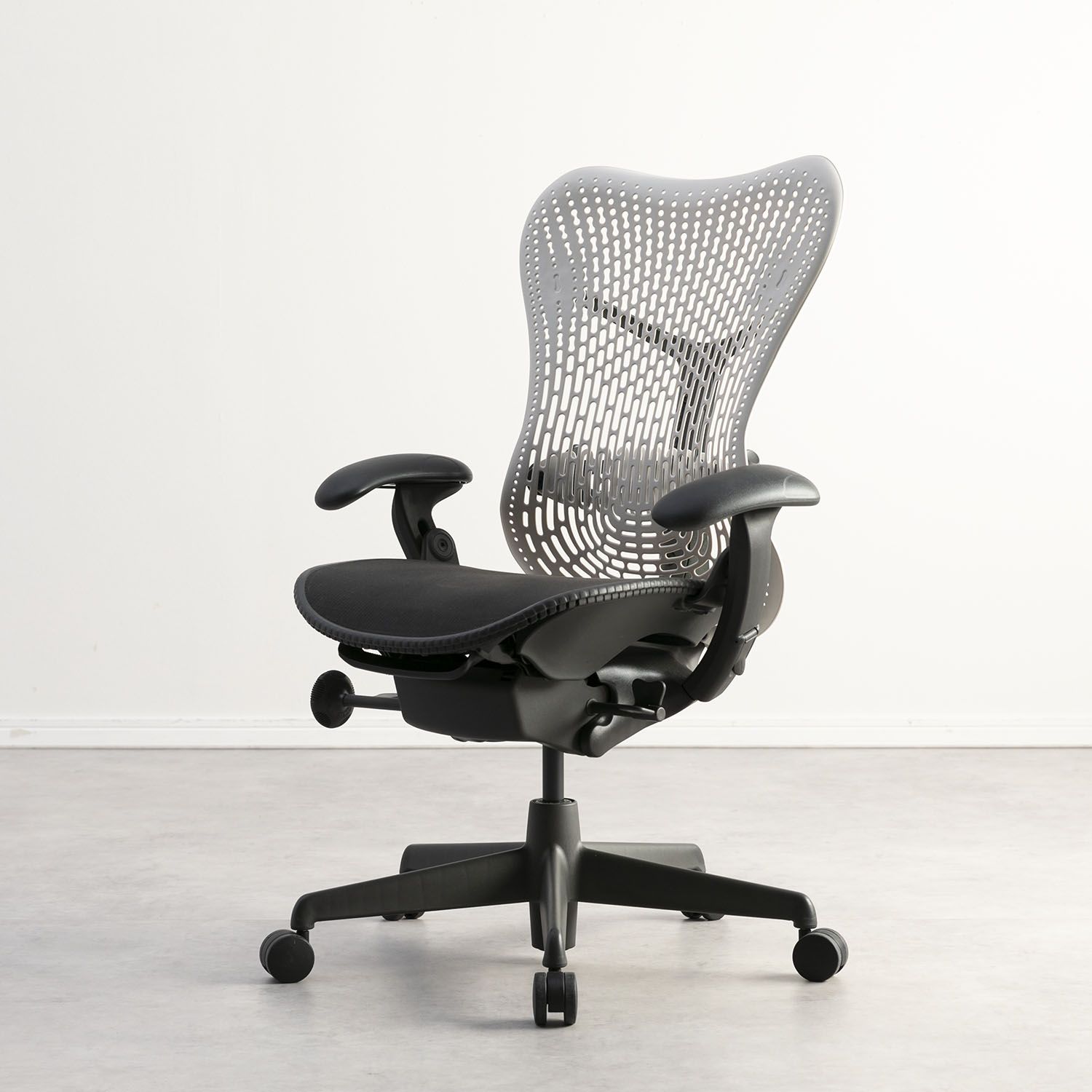 ハーマンミラー中古HermanMiller ミラチェア