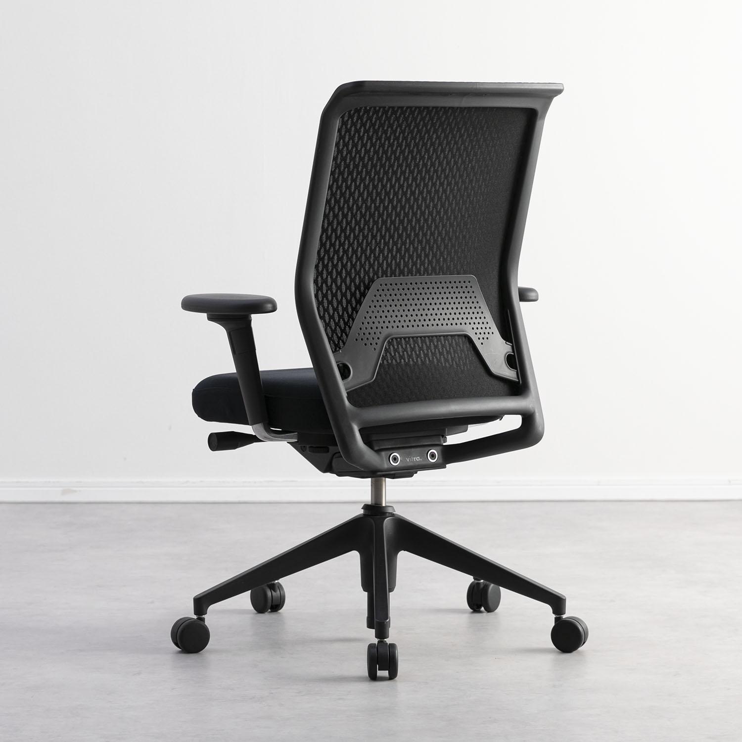 大阪市淀川区•引取限定 vitra ヴィトラ イームズチェア① グレー