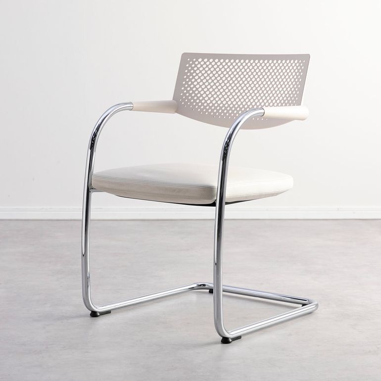 vitra Visavis 2 Chair 幅55×奥行58×高さ80cm vitra｜【公式】CLAS